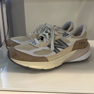 New Balance 990v6